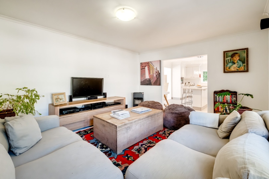 To Let 4 Bedroom Property for Rent in Constantia Western Cape